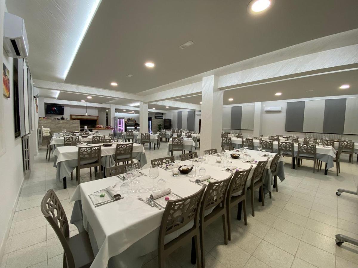 Santoianni Hotel San Martino in Pensilis Buitenkant foto
