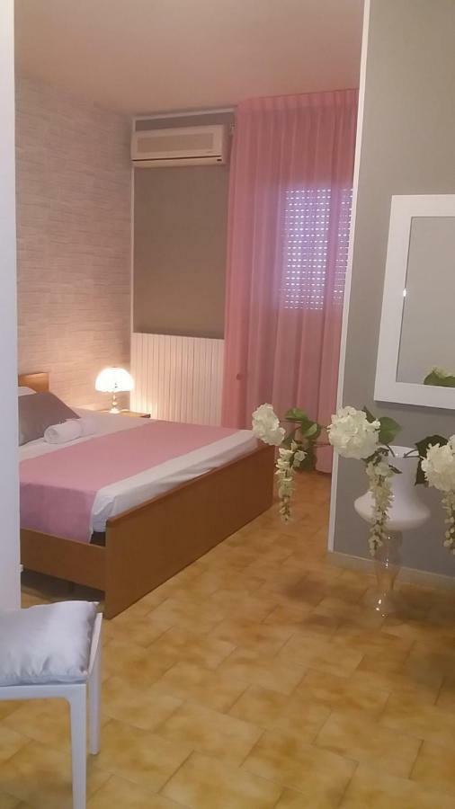 Santoianni Hotel San Martino in Pensilis Buitenkant foto