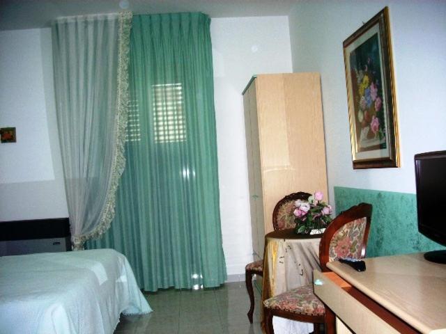 Santoianni Hotel San Martino in Pensilis Buitenkant foto